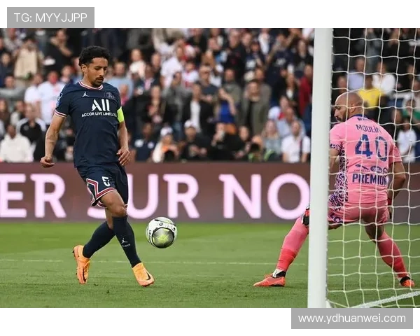 巴黎圣日耳曼防线稳定性仍存隐患,对球队关键战表现造成影响 巴黎圣日耳曼防线稳定性仍存隐患,对球队关键战表现造成影响